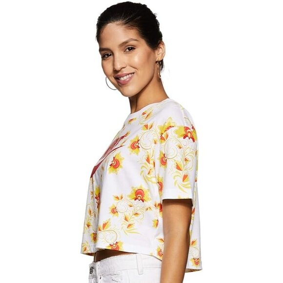 Nike Tee Cropped Tshirt Womens Floral Short Sleeve‎ Size M Crew Neck - Picture 9 of 9